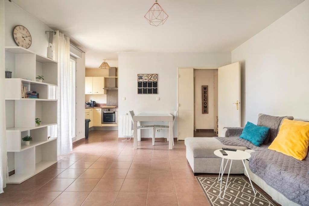 Appartement Avec Jardin Et Terrasse Pres De Paris 망트라졸리 외부 사진